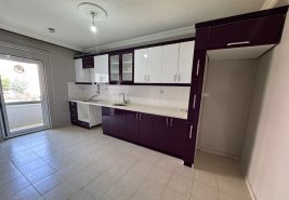 3S’TN OTOGAR TOKİLER 2. KAT 4+1 (160 M²) EBVENY BANYOLU DAİRE