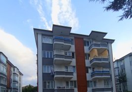 3S’TEN AFYON MERKEZ UYDUKENT SELÇUKLU’DA SİTE İÇERİSİNDE 3+1 KİRALIK BOŞ ARAKAT DAİRE