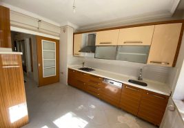 3S’TEN AFYON MERKEZ UYDUKENT SELÇUKLU’DA SİTE İÇERİSİNDE E.BANYOLU GİYİNME ODALI SATILIK 3+1 BAHÇE KATI