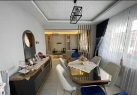 3S’TEN AFYON MERKEZ KANLICA’DA SİTE İÇERİSİNDE İÇİ RESTORE EDİLMİŞ 120 m2 SATILIK LÜKS 2+1 ARAKAT