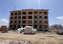 3S’TEN KARŞIYAKADA 3+1 SİTE İÇERİSİNDE ULTRA LÜKS ARA KAT DAİRE
