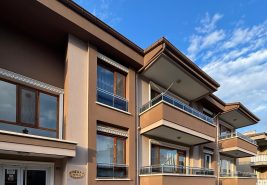 FATİH’TE MESKEN TAPULU ÖNÜ BAHÇELİ 110 m2 SATILIK 2+1 BAHÇE KATI