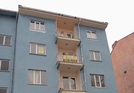 3S’TN AFYON MERKEZ HARBİŞ GAZİ MAHALLESİ’NDE KİRALIK 3+1 ARAKAT